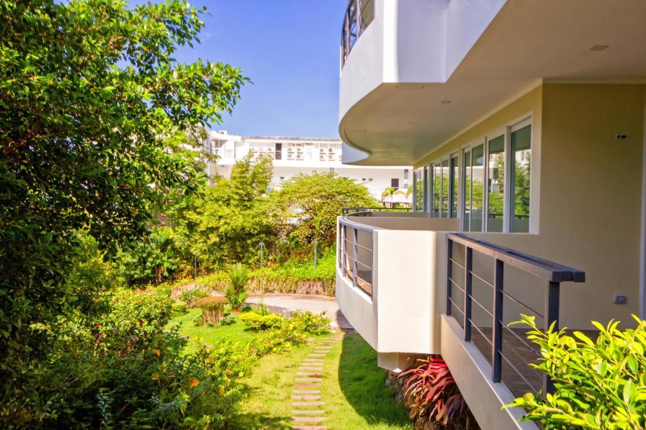 Hill Side Karon Kata Beach Condo Пхукет Экстерьер фото
